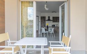 Actus Palace Apartments By Ghor